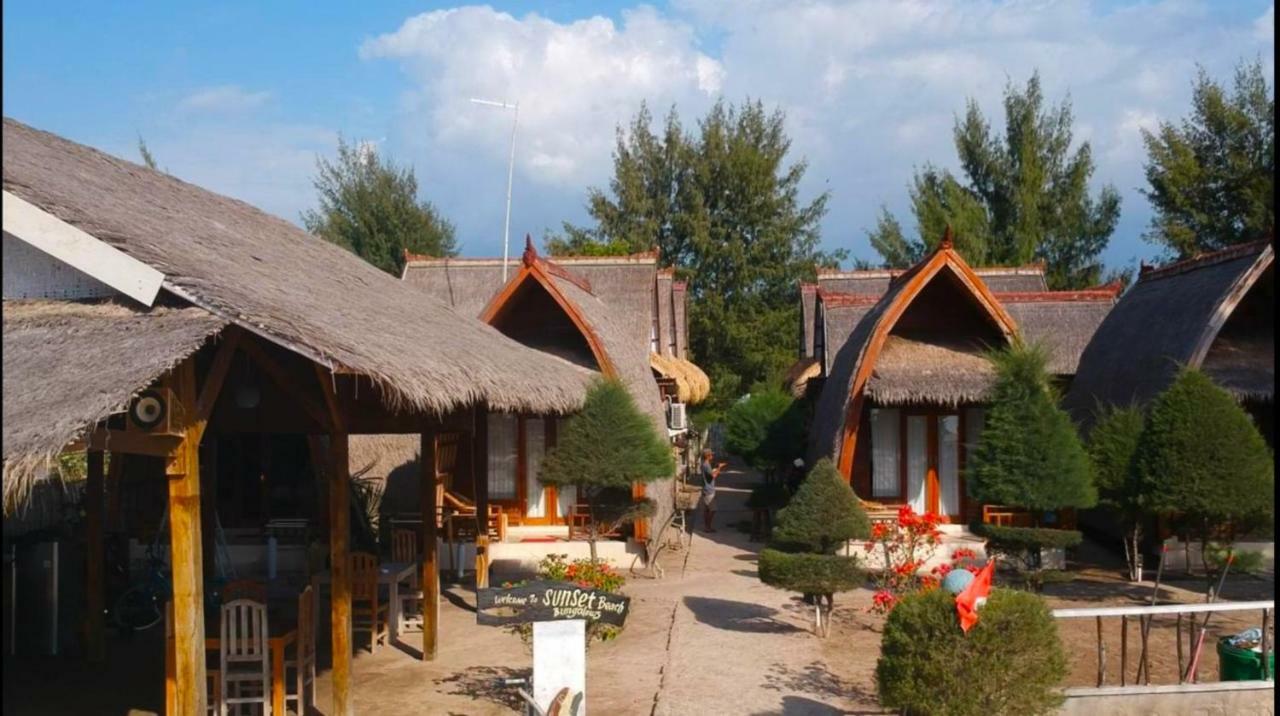 Sunset Beach Bungalow Gili Meno Exterior foto