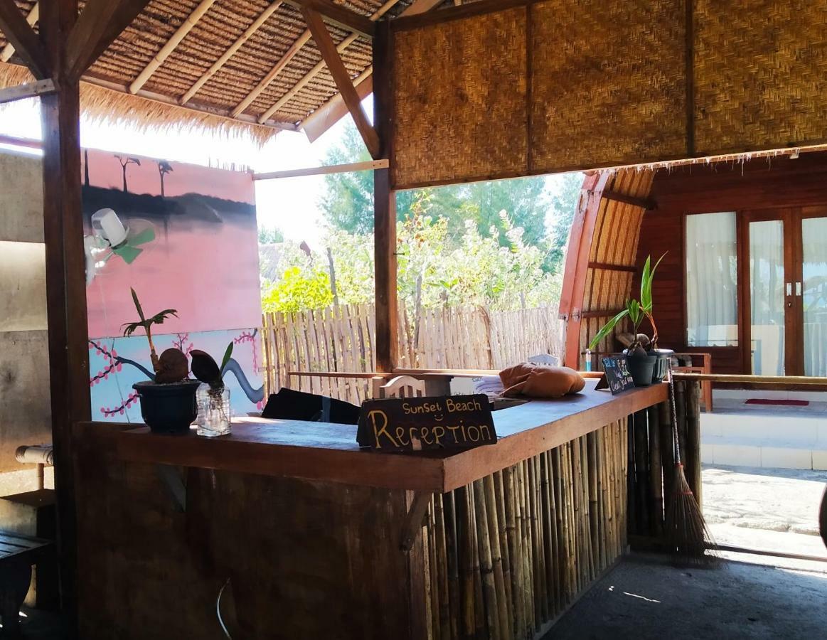 Sunset Beach Bungalow Gili Meno Exterior foto