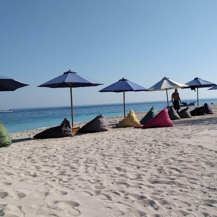 Sunset Beach Bungalow Gili Meno Exterior foto